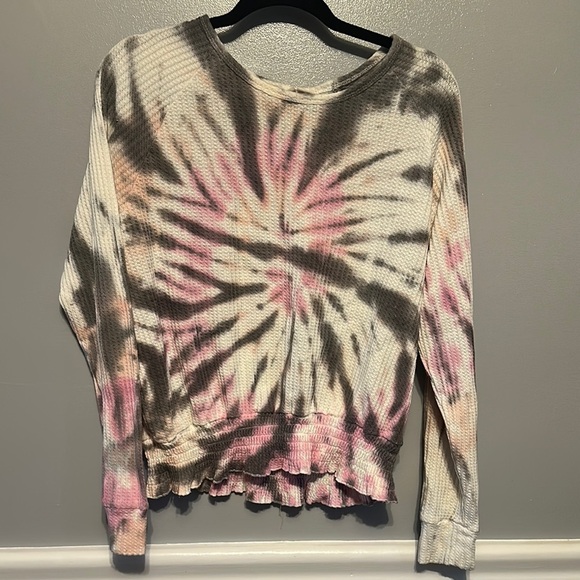 Vanilla Star Cream and Pink Relaxed Ribbed Sweater - Picture 1 of 7